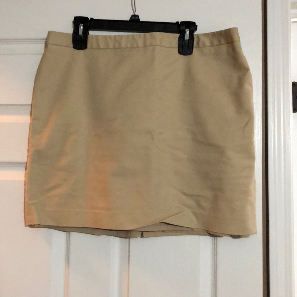 Liz Claiborne career beige skirt